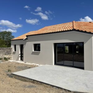 maison neuve vaudelnay