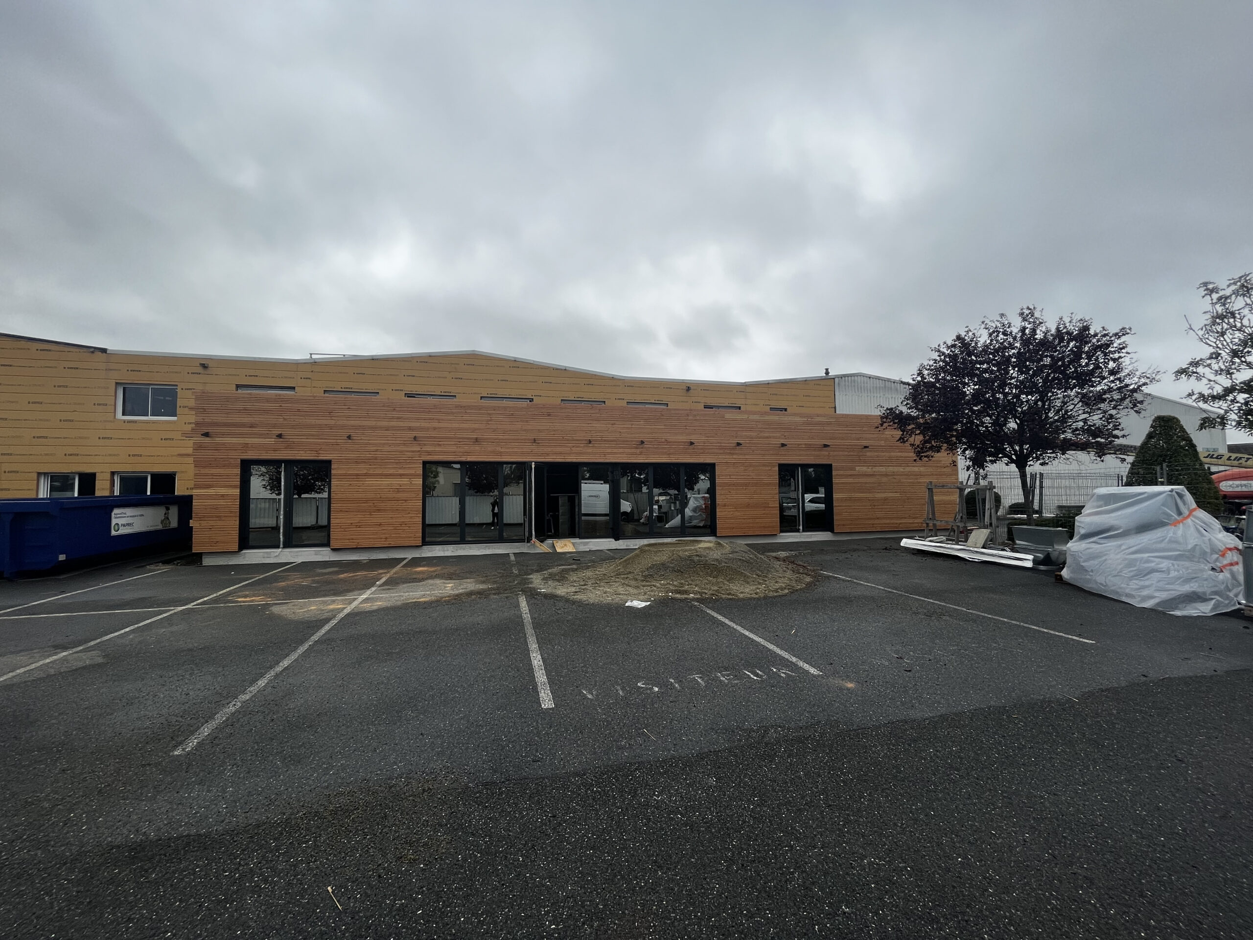 bâtiment industriel